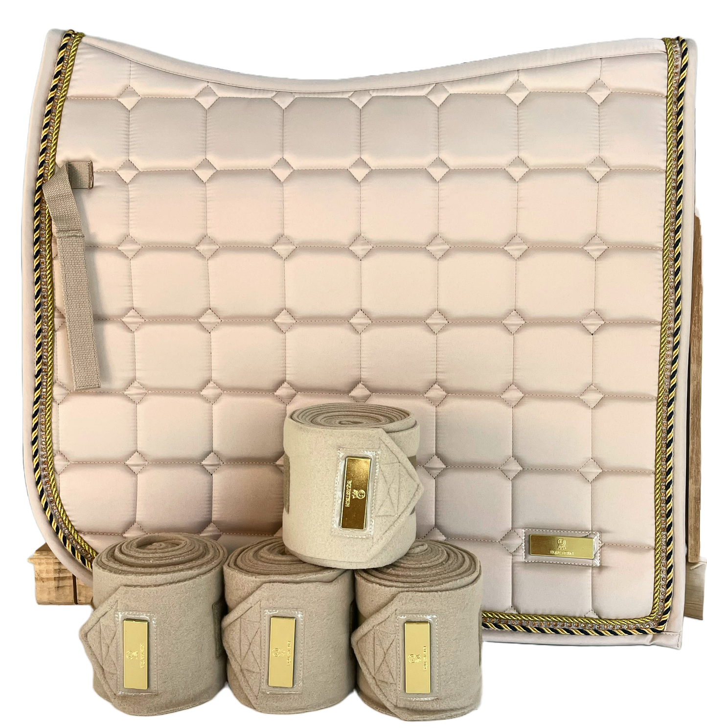 Equestbun Set Creme gold