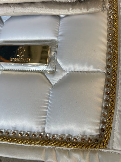 Equestbun Dressur Set Ivory Crown